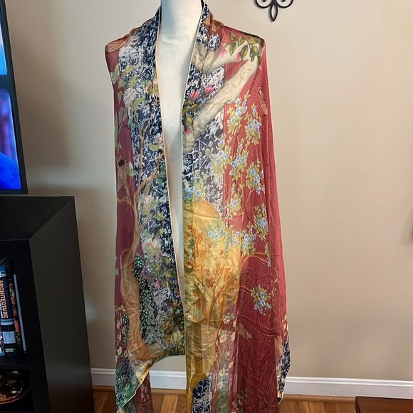 Elegant Red and Yellow Scarf